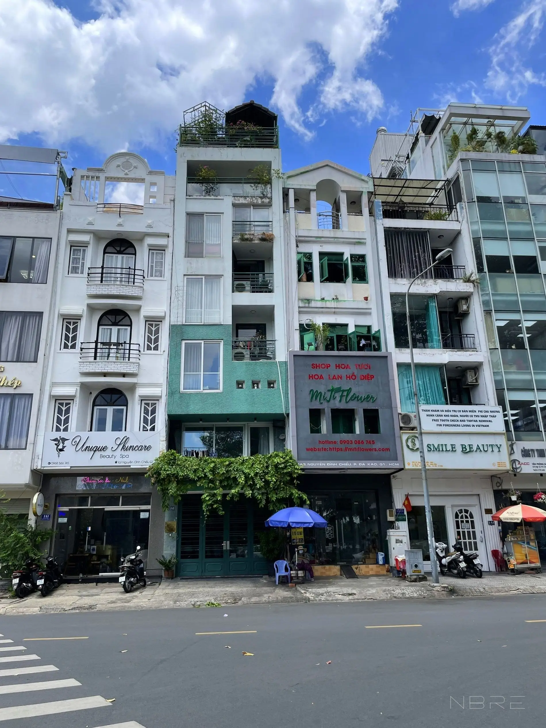 Nguyen Dinh Chieu street-front townhouse
